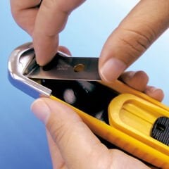 OLFA SK-8 Otomatik Geri Kapanan Bıçaklı Profesyonel Maket Bıçağı